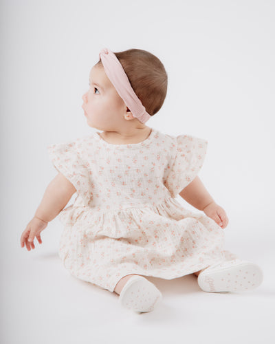 Vestido recién nacida con flores