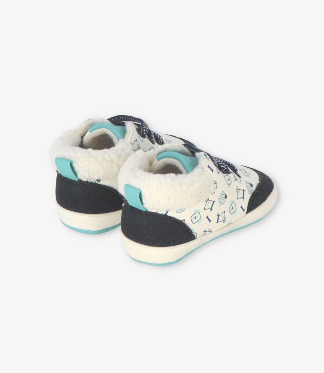 Zapato recién nacido con diseño