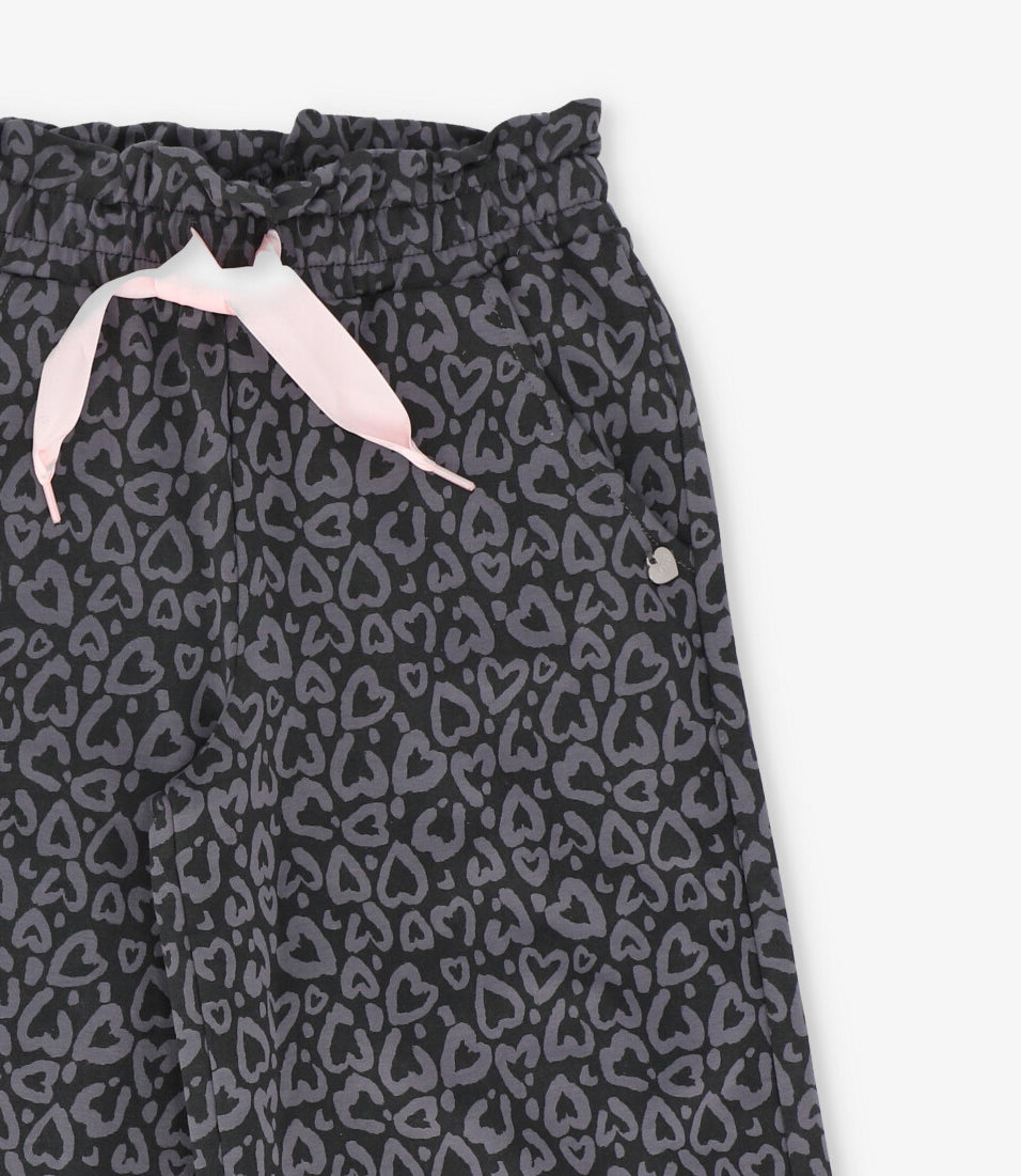 Pantalón de buzo niña corazones