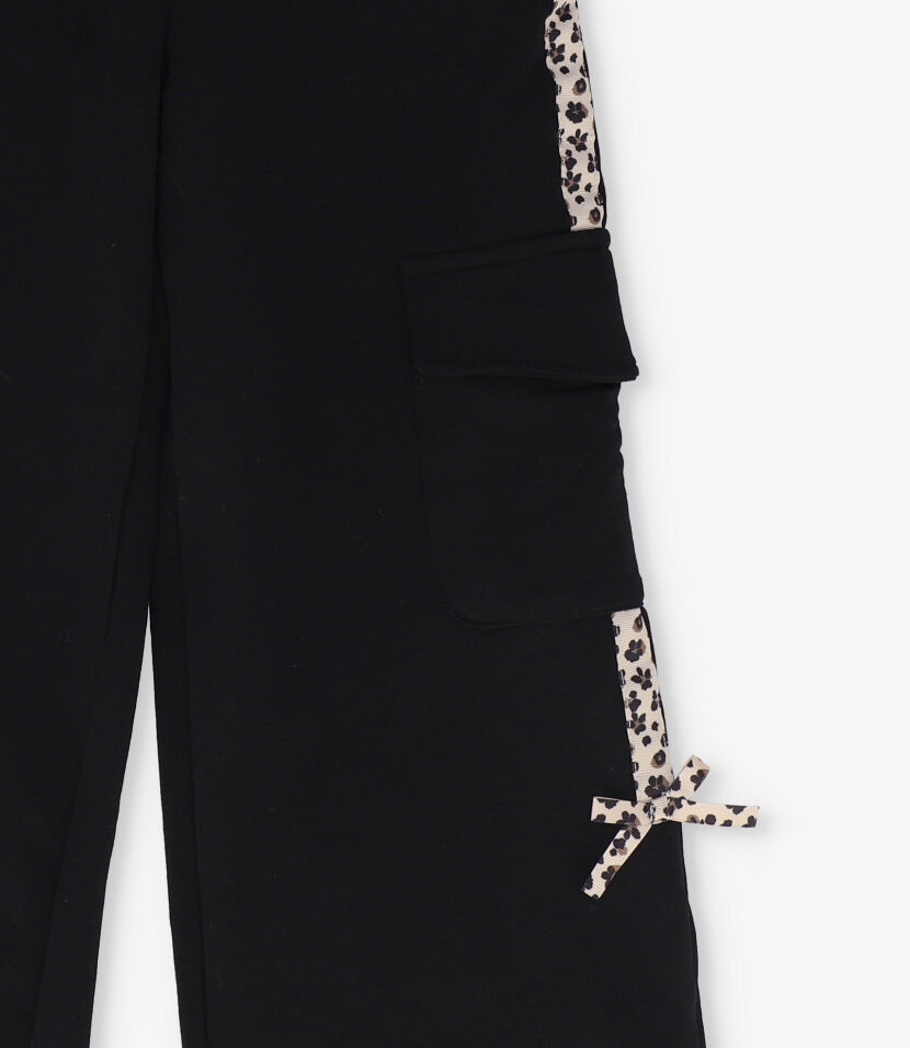 Pantalón buzo niña cargo 2 años / Negro