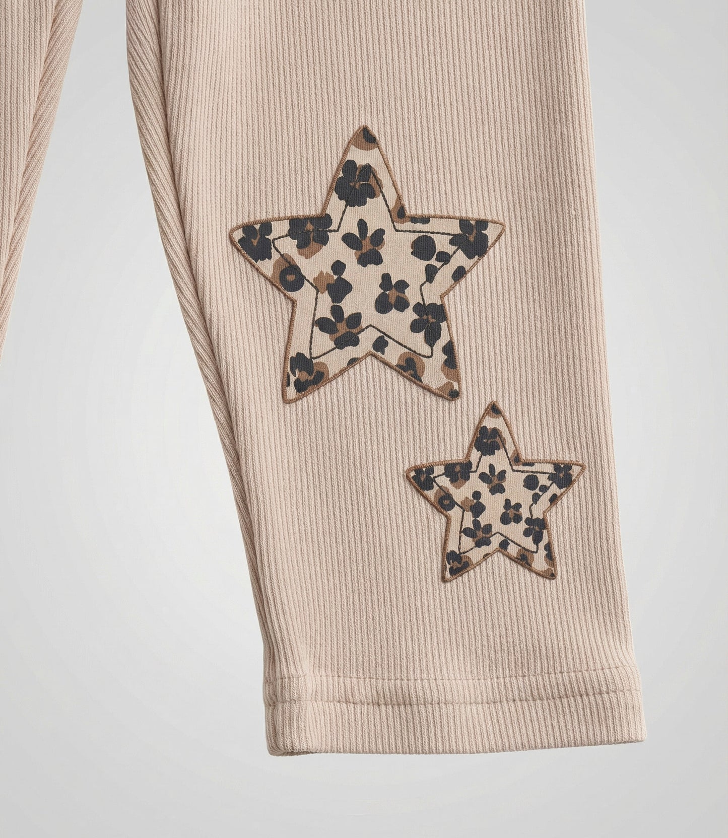 Calza bebé con estrella animal print 3 meses / Beige