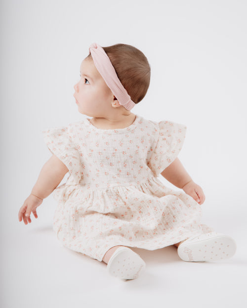 Vestido recién nacida con flores