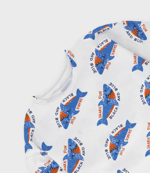 Polera niño con tiburones