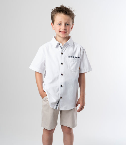 Bermuda niño con suspensores