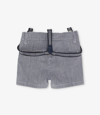 Bermuda niño con suspensores