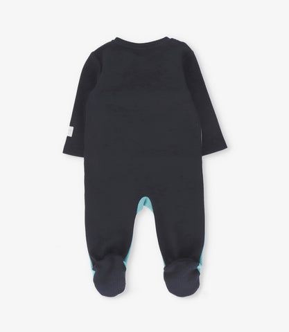 Enterito recién nacido con perrito