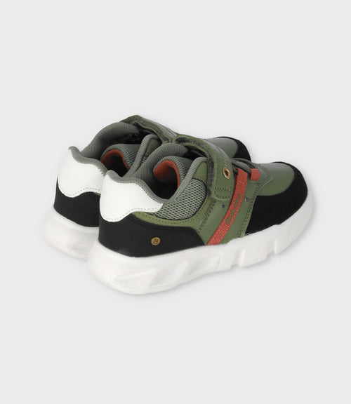 Zapatilla niño con luces 27 / VERDE