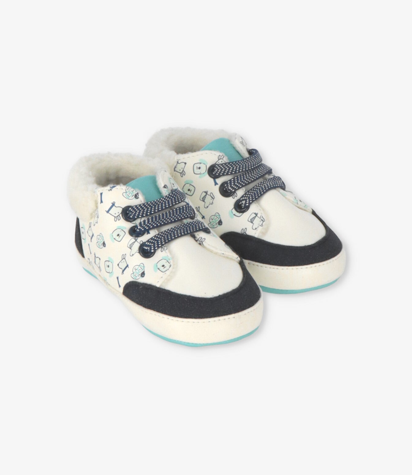 Zapato recién nacido con diseño