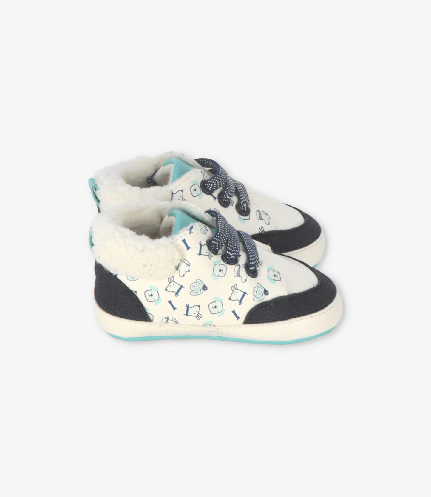 Zapato recién nacido con diseño