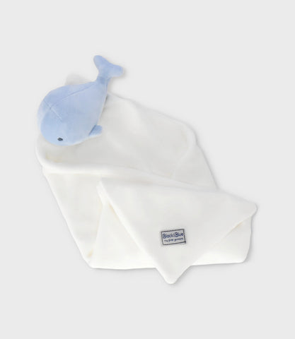 Tuto recién nacido con ballena