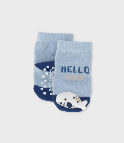 Calcetín recién nacido con diseño