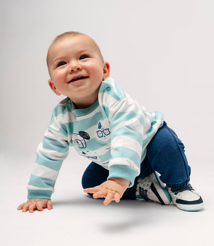 Conjunto recién nacido con rayas