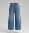 Jeans niña con flores bordadas
