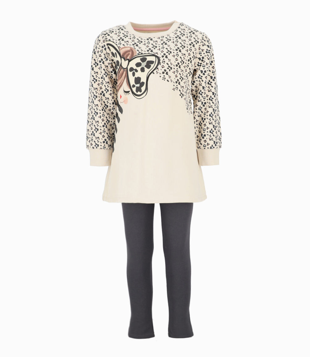 Conjunto niña con diseño