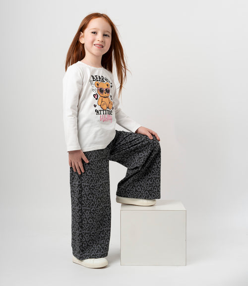 Pantalón de buzo niña corazones 2 años / Gris