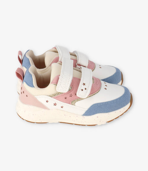 Zapatilla niña con diseño