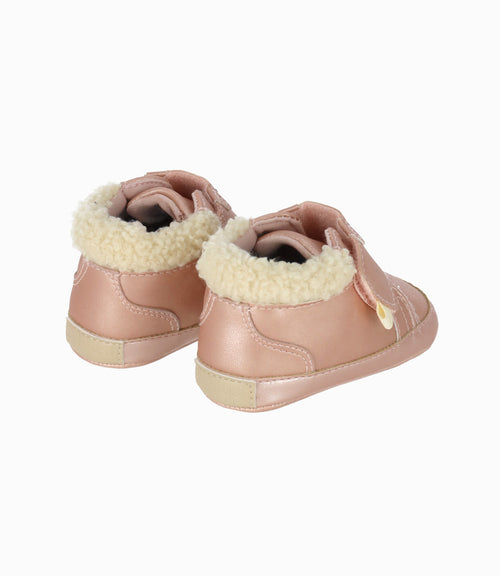 Botín recién nacida con perrito 15 / Rosado