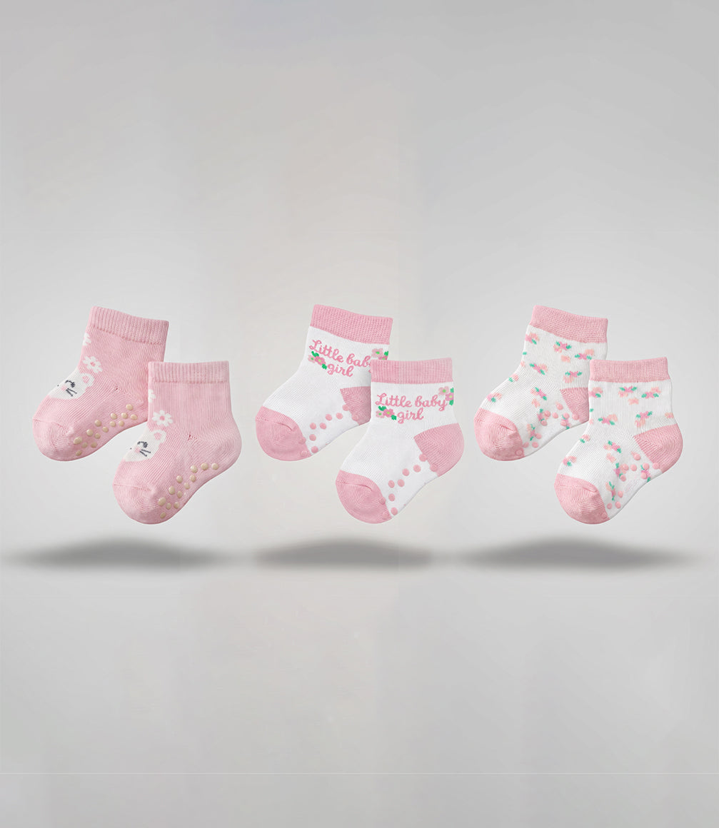 Pack calcetín recién nacida 3 pares 0-6 meses / Varios