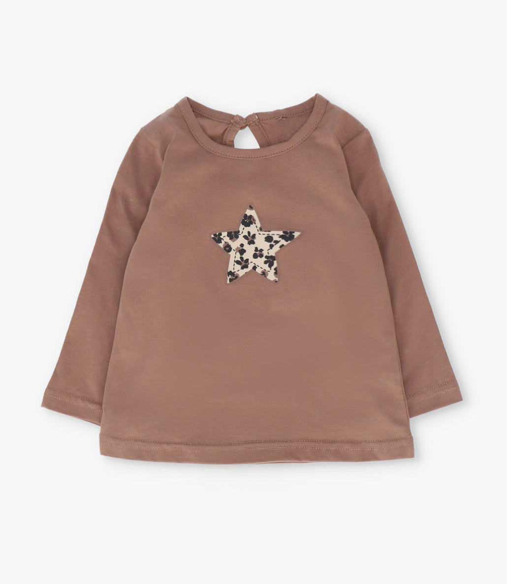 Polera niña con estrella animal print 2 años / Café