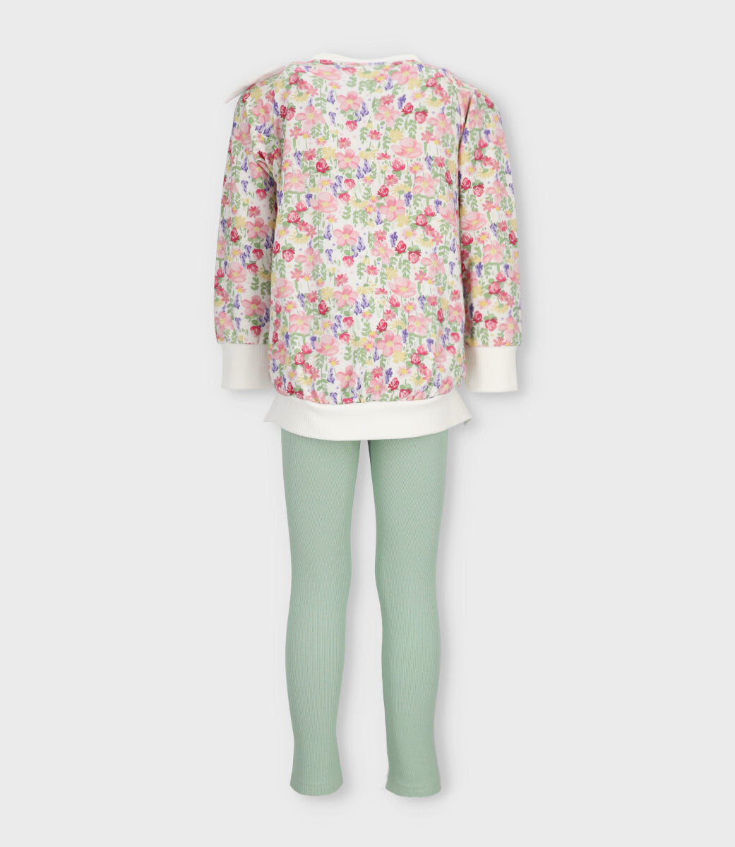 Conjunto niña floreado 2 años / Blanco