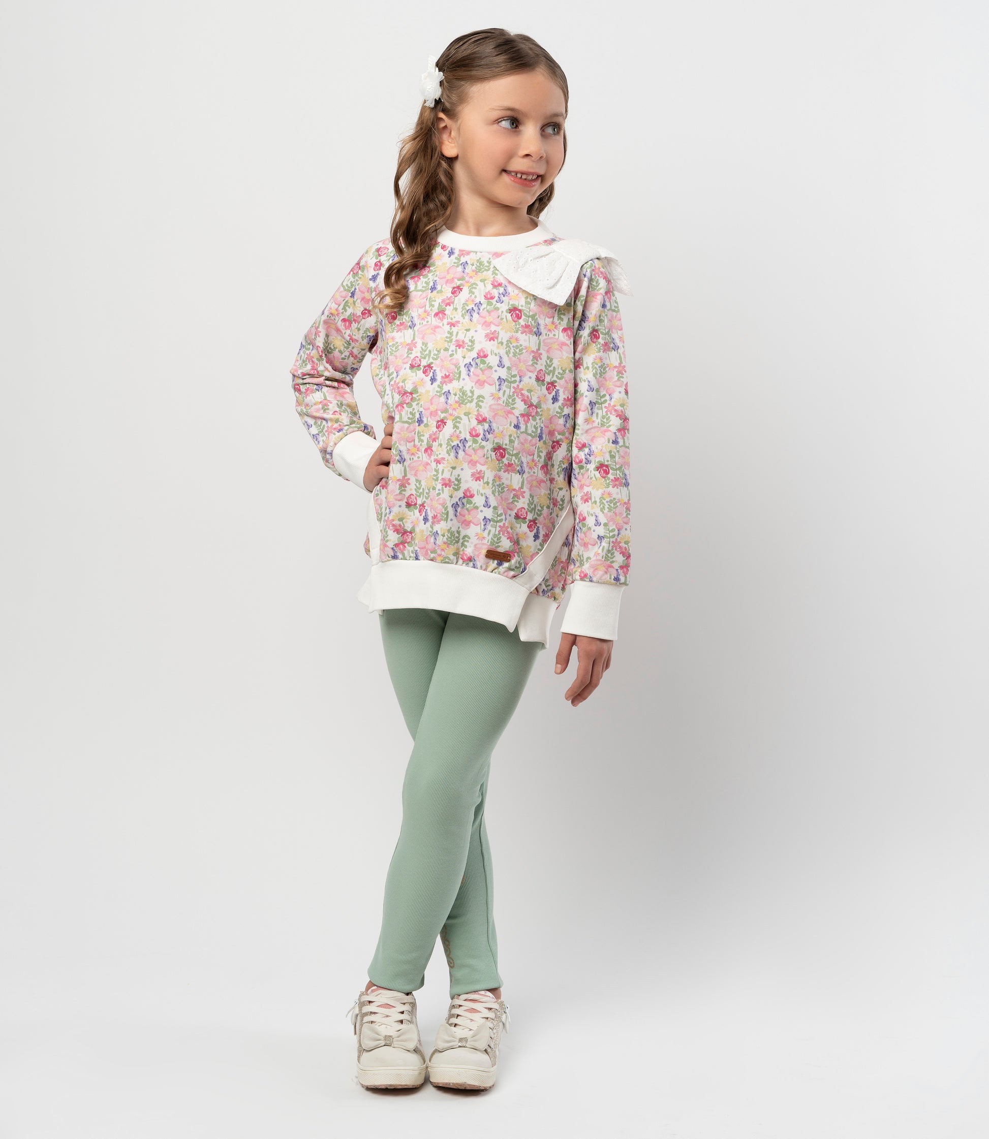 Conjunto niña floreado 2 años / Blanco