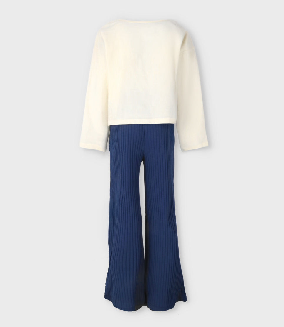 Conjunto niña con flores 2 años / Blanco