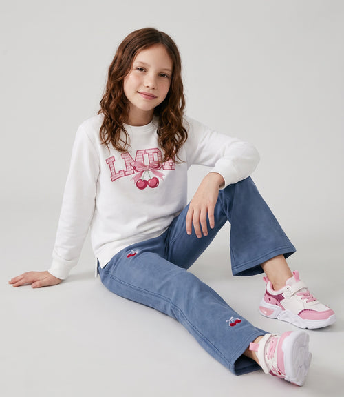 Conjunto niña con cherry 2 años / Crudo