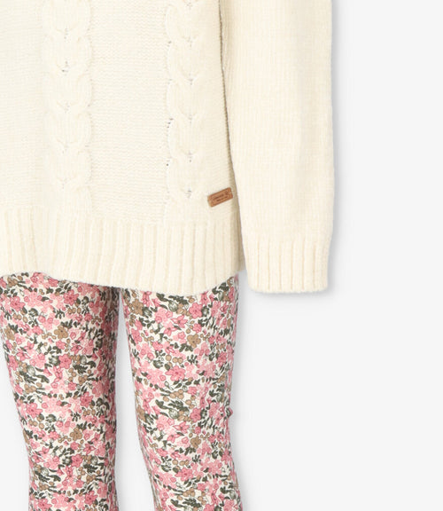 Conjunto niña con flores 2 años / Crudo