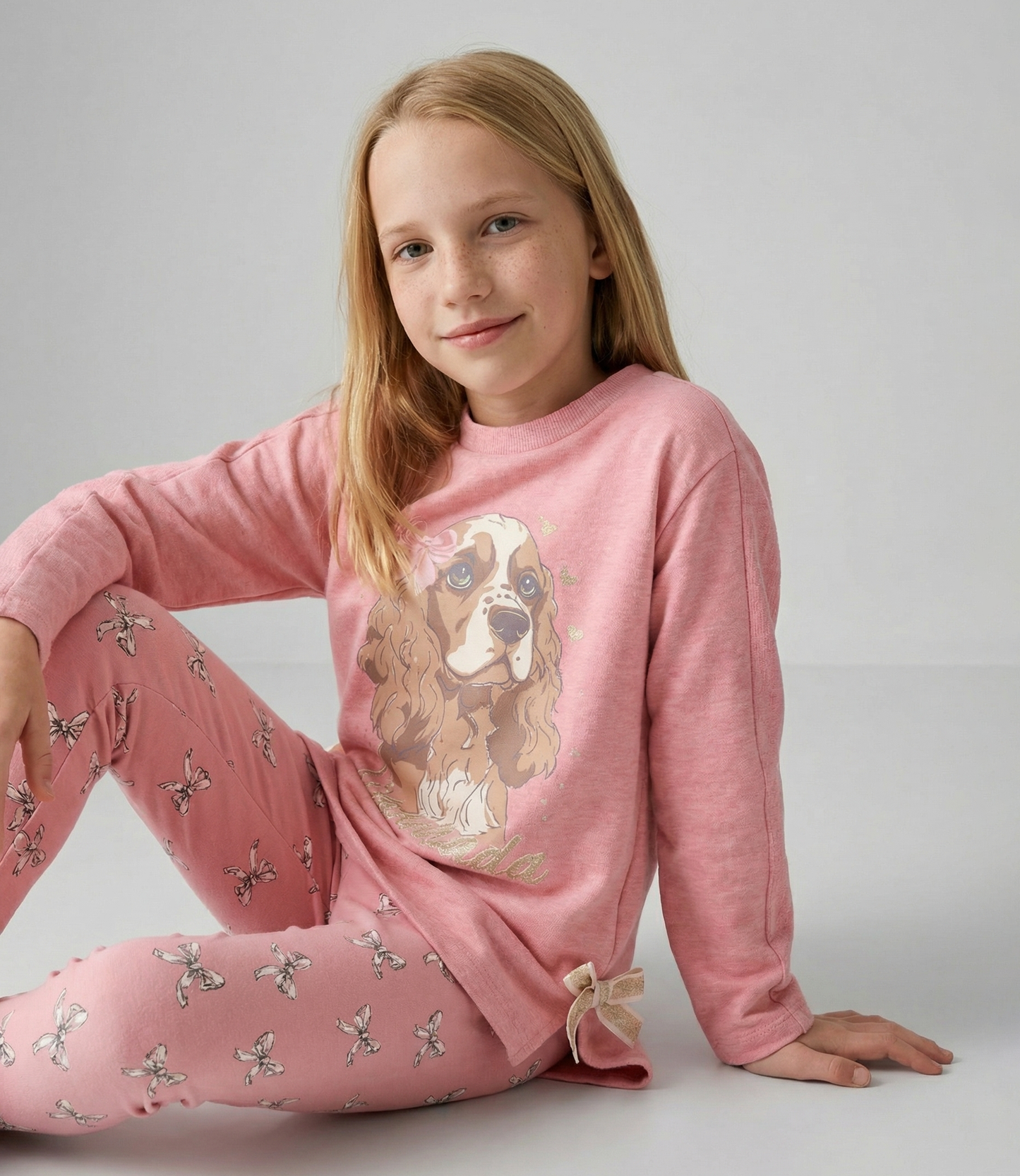Conjunto niña con perro 2 años / Palo Rosa