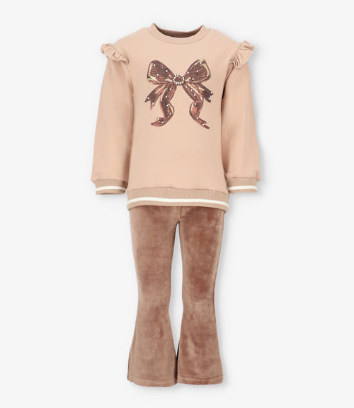 Conjunto niña con vuelos y lazo 2 años / Beige
