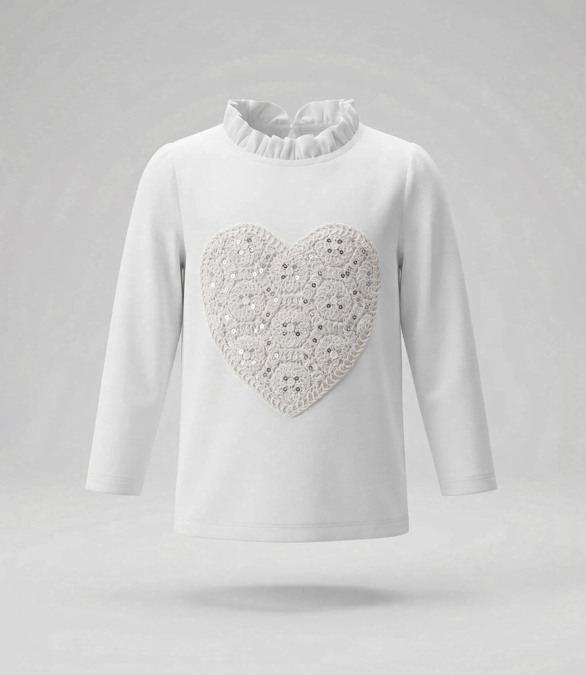 Polera bebé con corazón en macramé