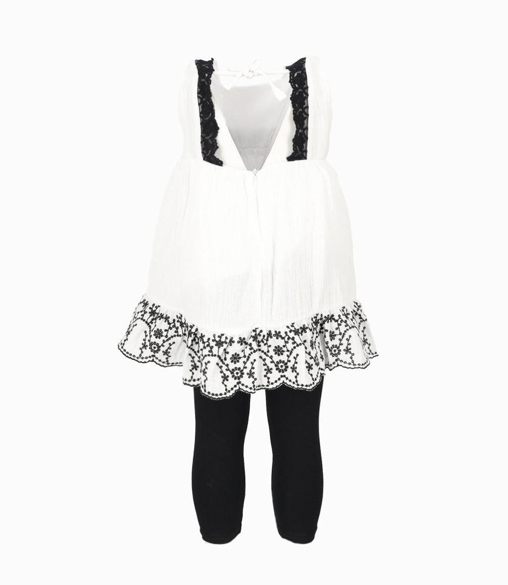 Conjunto Bebé De Vestido Y Calzas 3 meses / Blanco