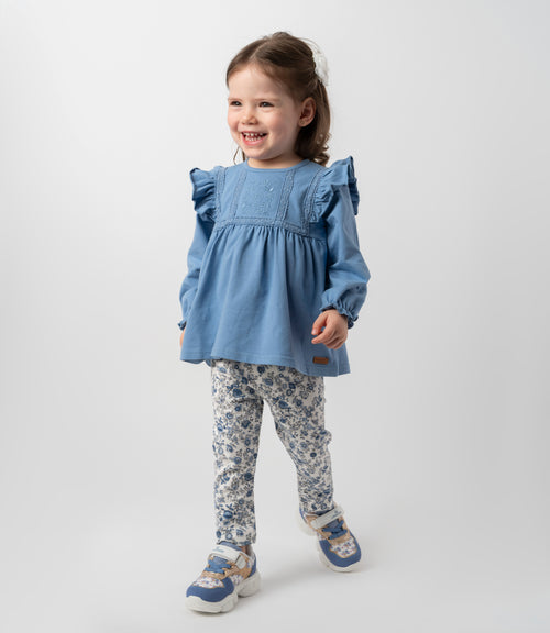 Conjunto bebé con vuelos bordados 3 meses / Celeste