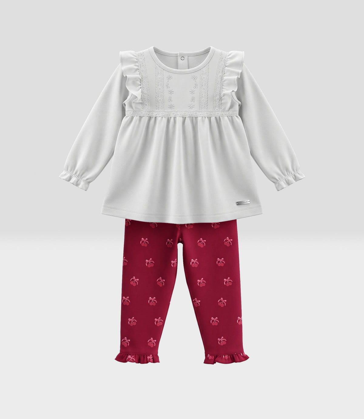 Conjunto bebé con cherry 3 meses / Crudo