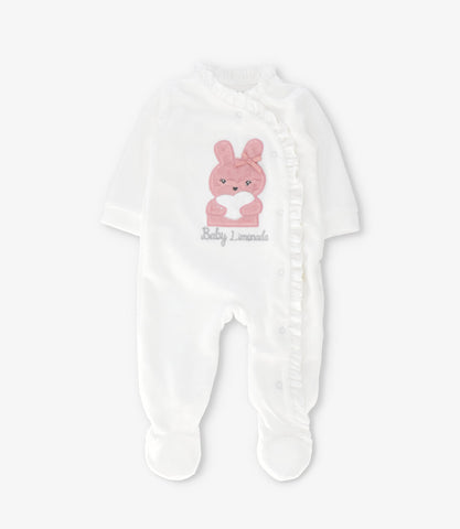 Enterito recién nacida de cotelé con conejo