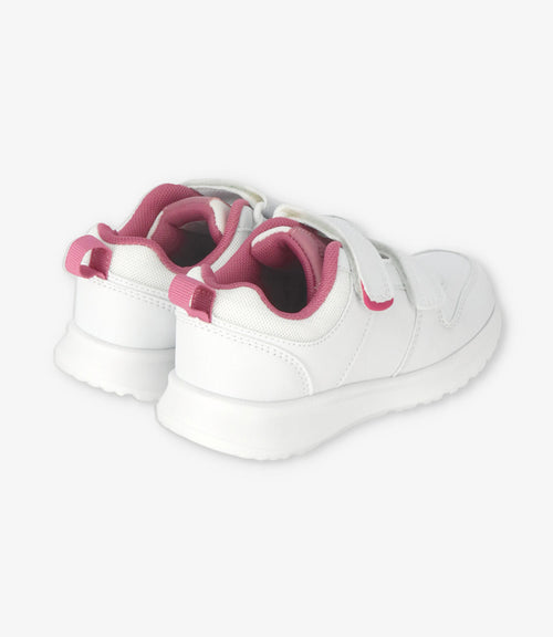 Zapatilla niña básica