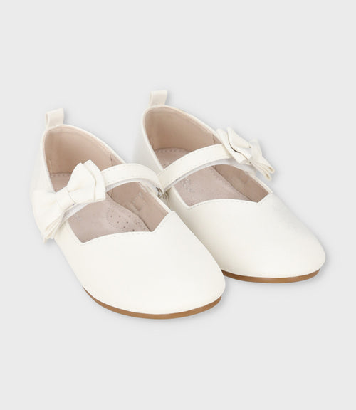 Bailarina niña con lazo 27 / Blanco