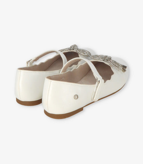 Bailarina niña con lazo 27 / Blanco