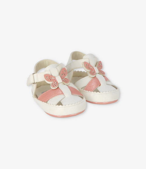 Sandalia recién nacida con mariposas 15 / Blanco