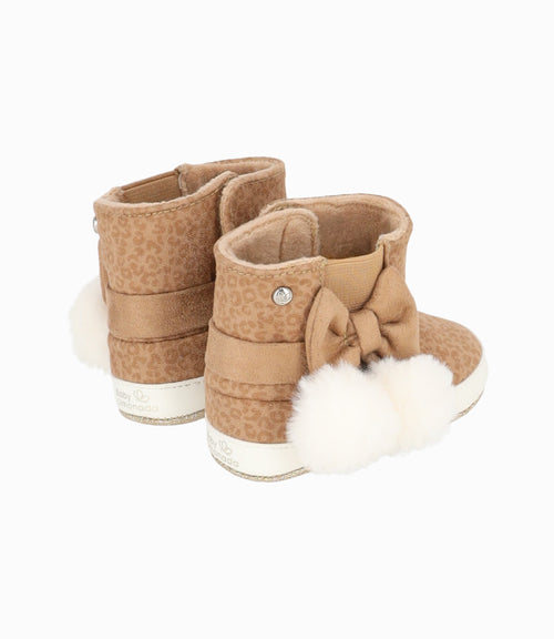 Bota recién nacida animal print 15 / Dorado