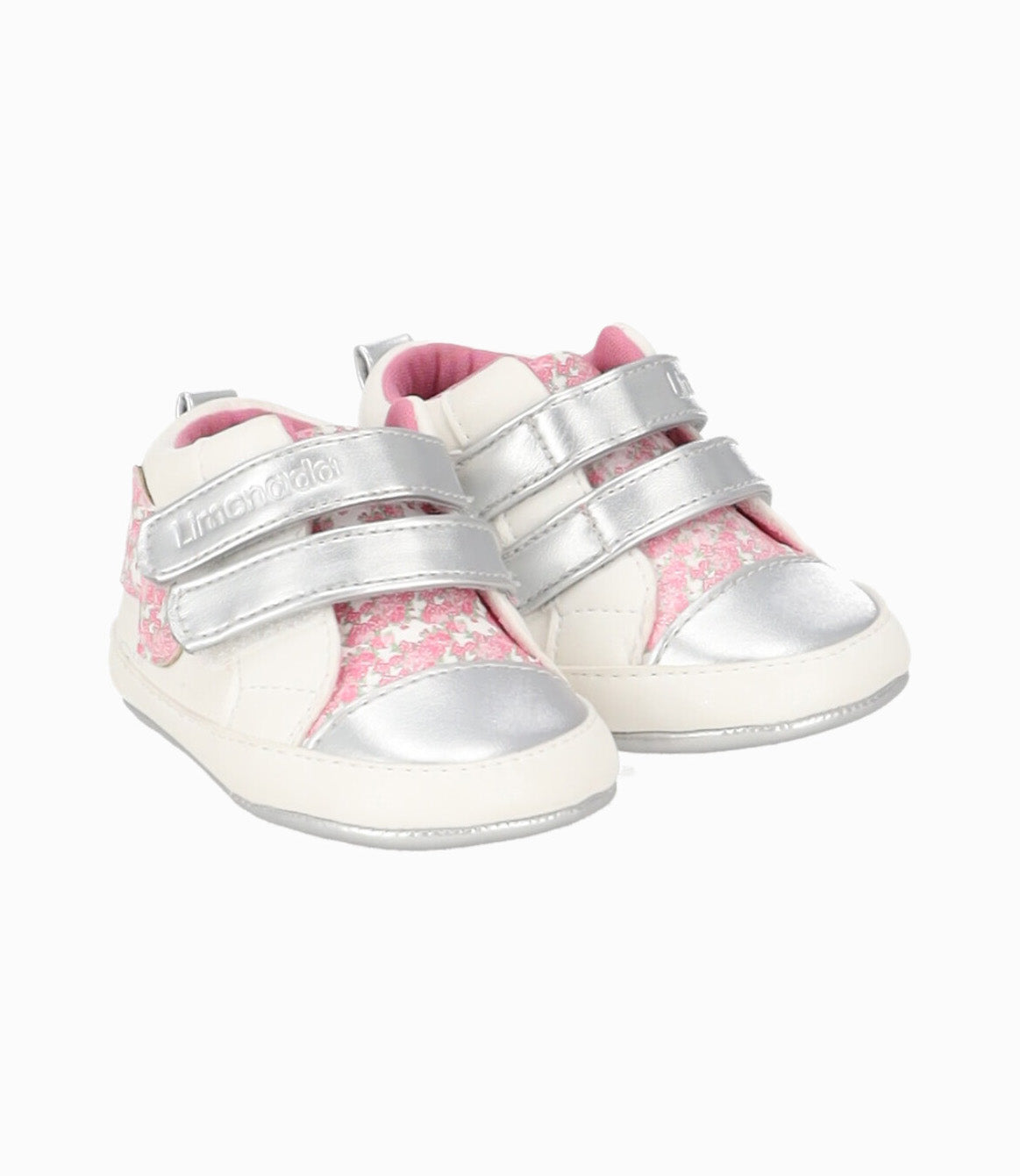Zapatilla recién nacida con corazones 15 / Blanco