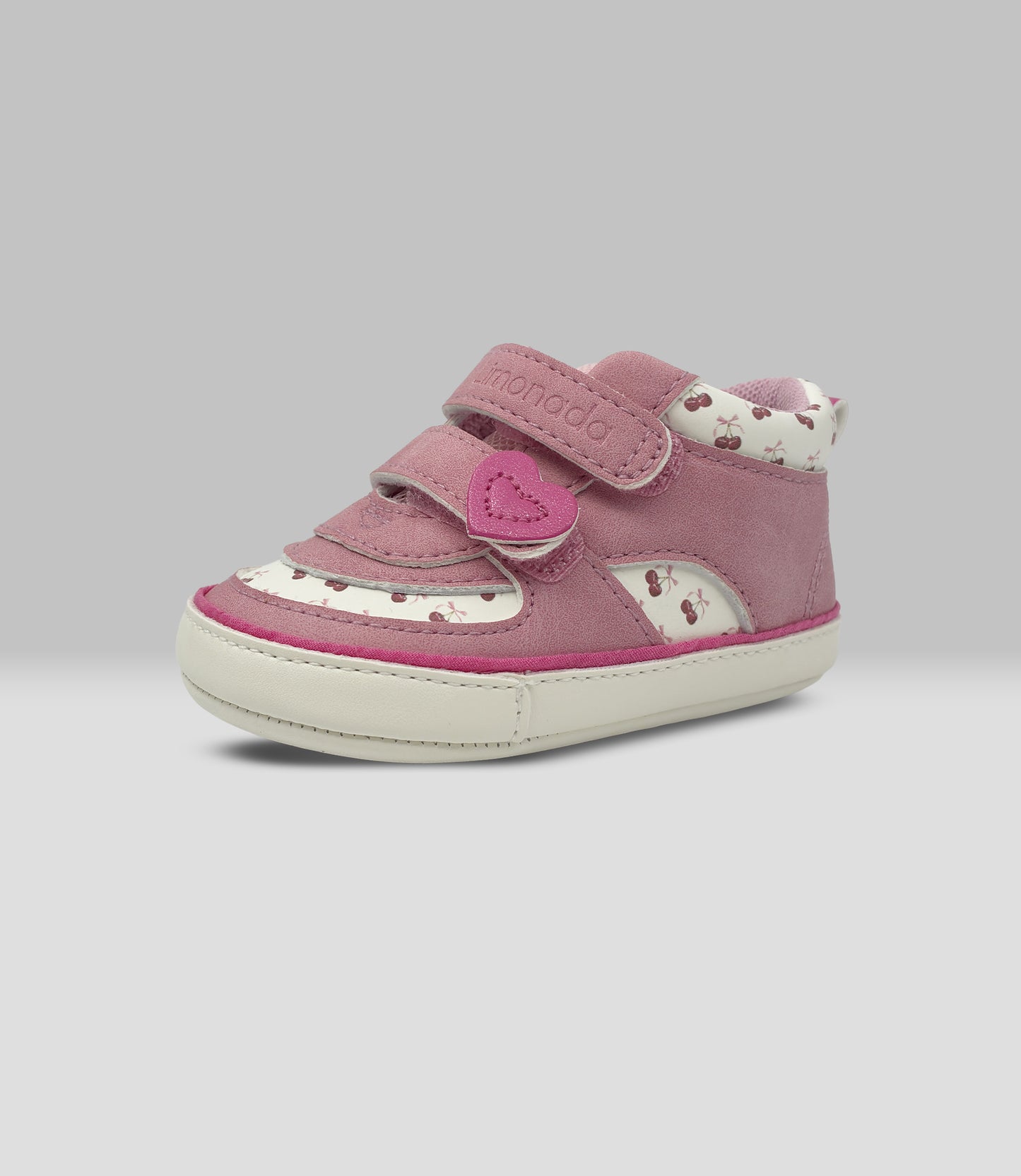 Zapatilla recién nacida con cherry y corazón 15 / Rosado