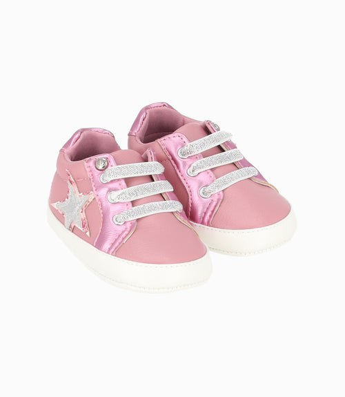 Zapatilla recién nacida con estrella 15 / Rosado