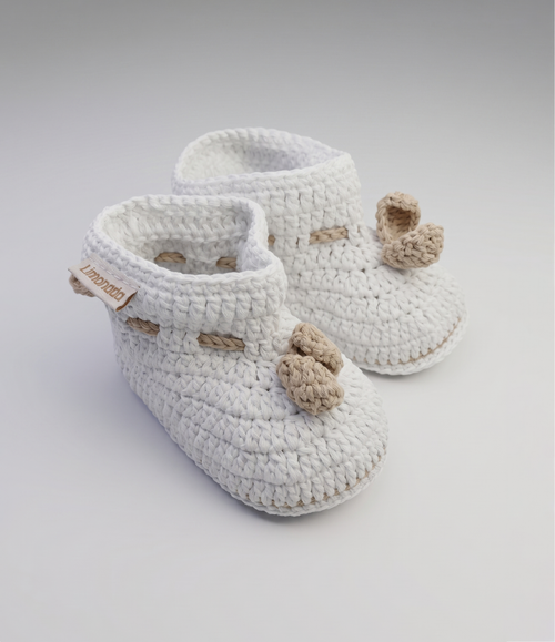 Pantuflas recién nacida tejida