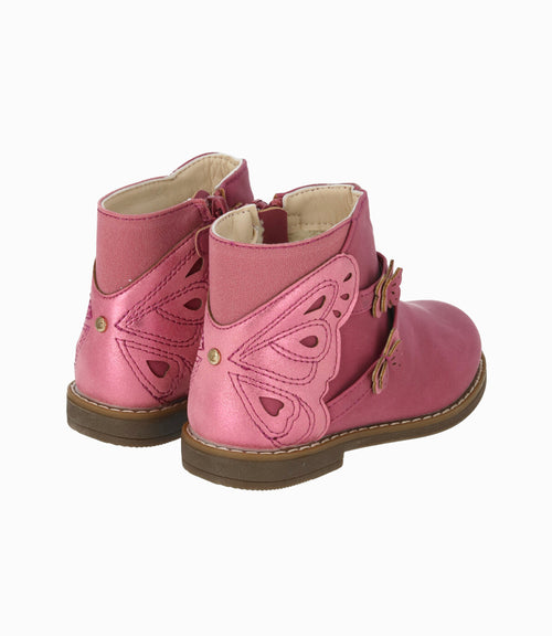 Botín bebé niña con mariposa