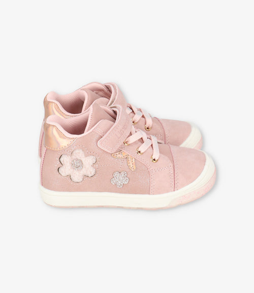 Botín bebé con flores