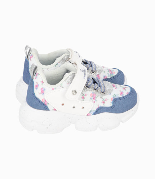 Zapatilla bebé con luces