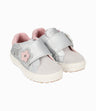 Zapatilla bebé con flores