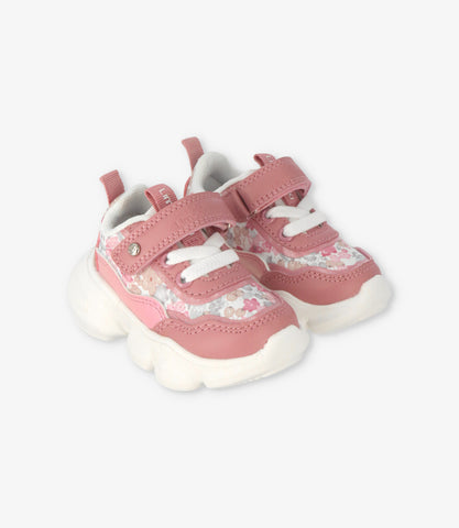 Zapatilla bebé con flores