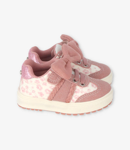 Zapatilla bebé con lazo